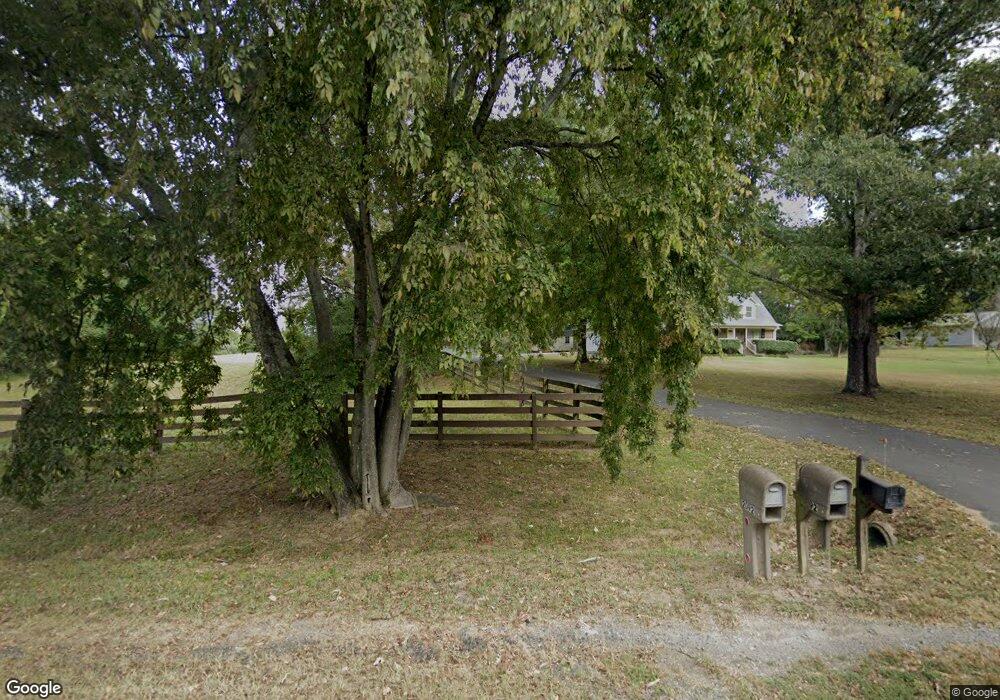 2096 Dews Pond Rd NE, Calhoun, GA 30701 - photo 1