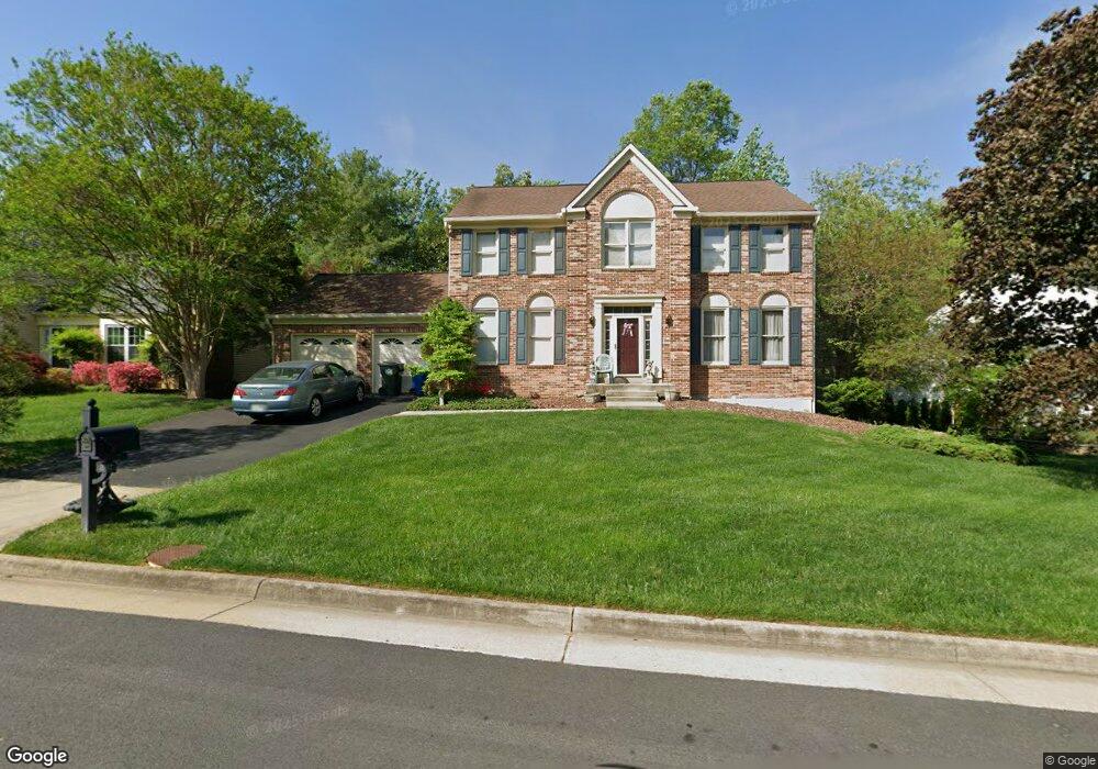 8917 Magnolia Ridge Rd unit 200, Fairfax Station, VA 22039 - photo 1