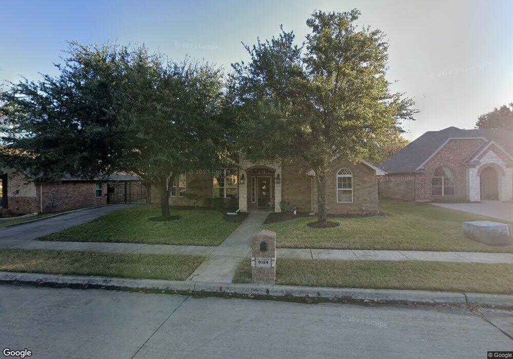 9124 Comis Dr, North Richland Hills, TX 76182 - photo 1