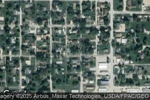 702 Park St, Donnellson, IA 52625