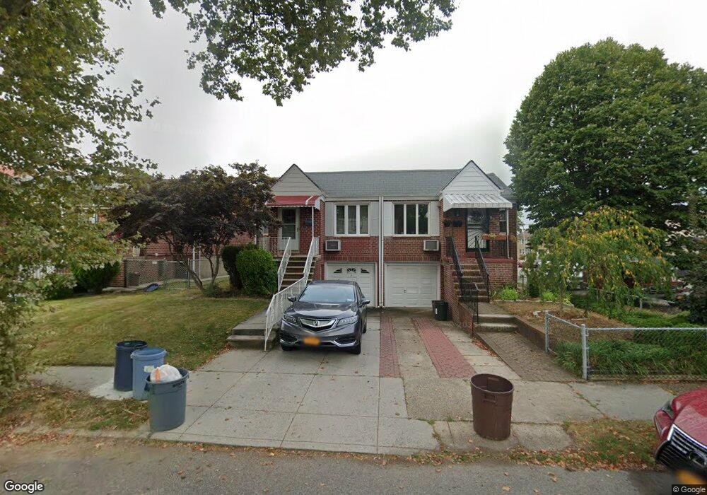 5302 193rd St, Fresh Meadows, NY 11365 - photo 1