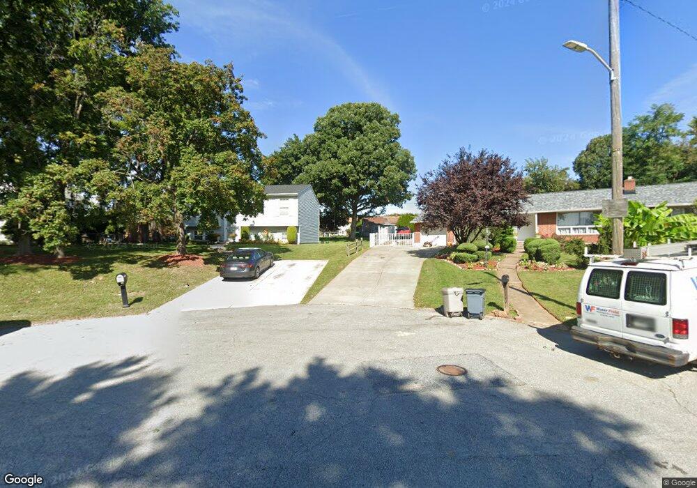 4 Haines Ct, Owings Mills, MD 21117 - photo 1