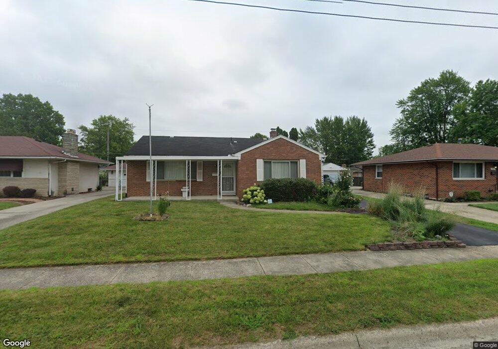 1346 Erickson Rd, Columbus, OH 43227 - photo 1