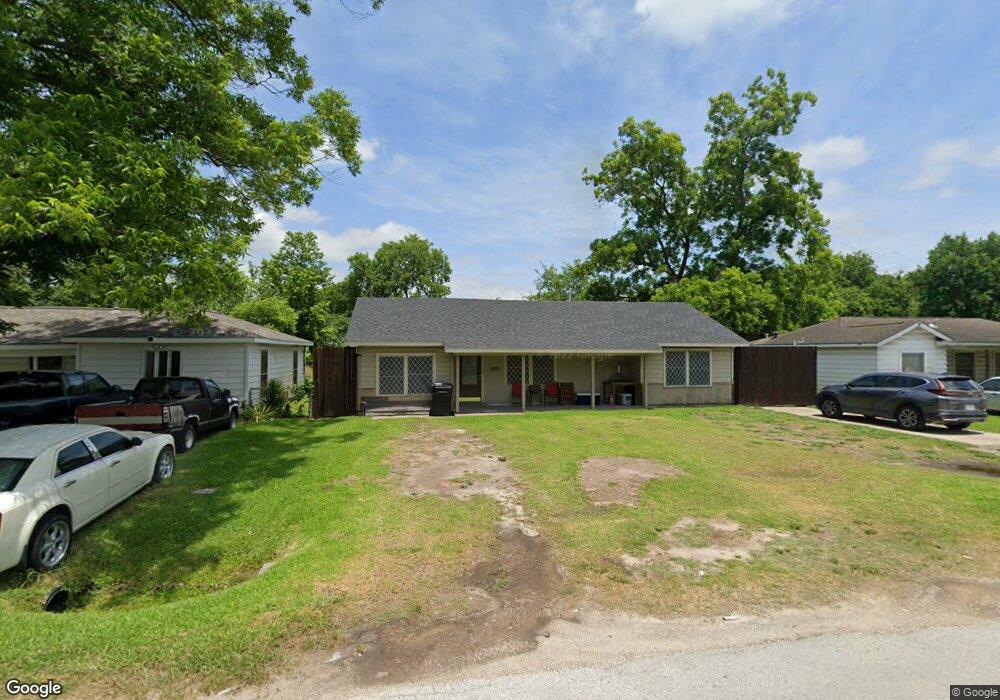 7305 Miley St, Houston, TX 77028 - photo 1