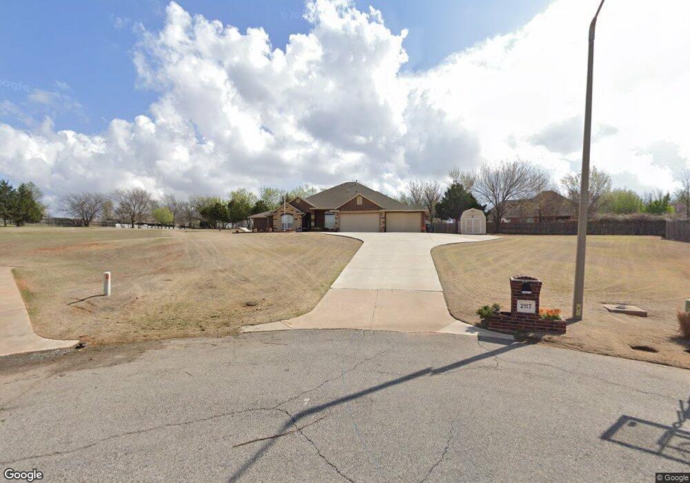 2117 NE 2nd St, Moore, OK 73160 - photo 1