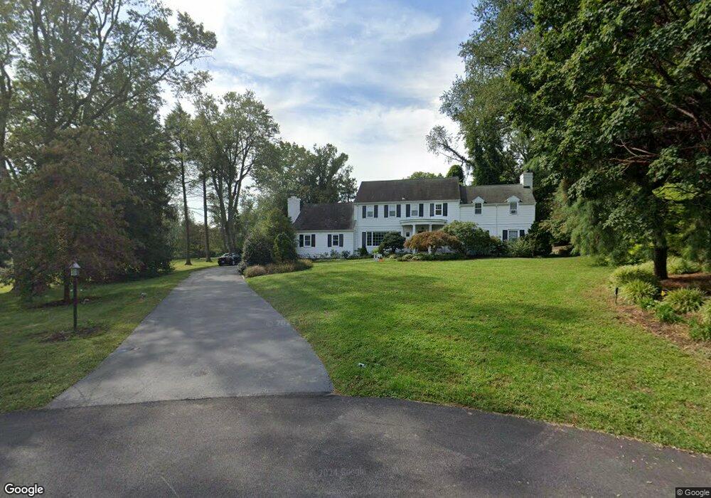 210 Hempstead Ln, Wallingford, PA 19086 - photo 1