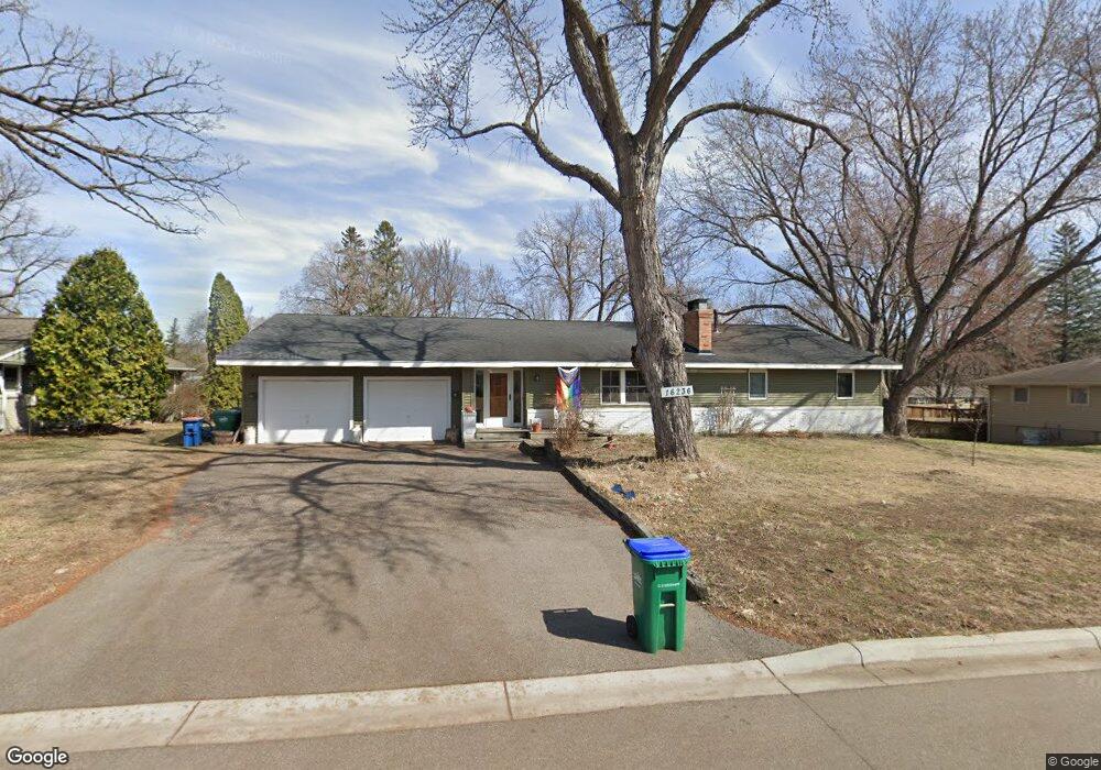 16236 Tonka Ln, Minnetonka, MN 55345 - photo 1