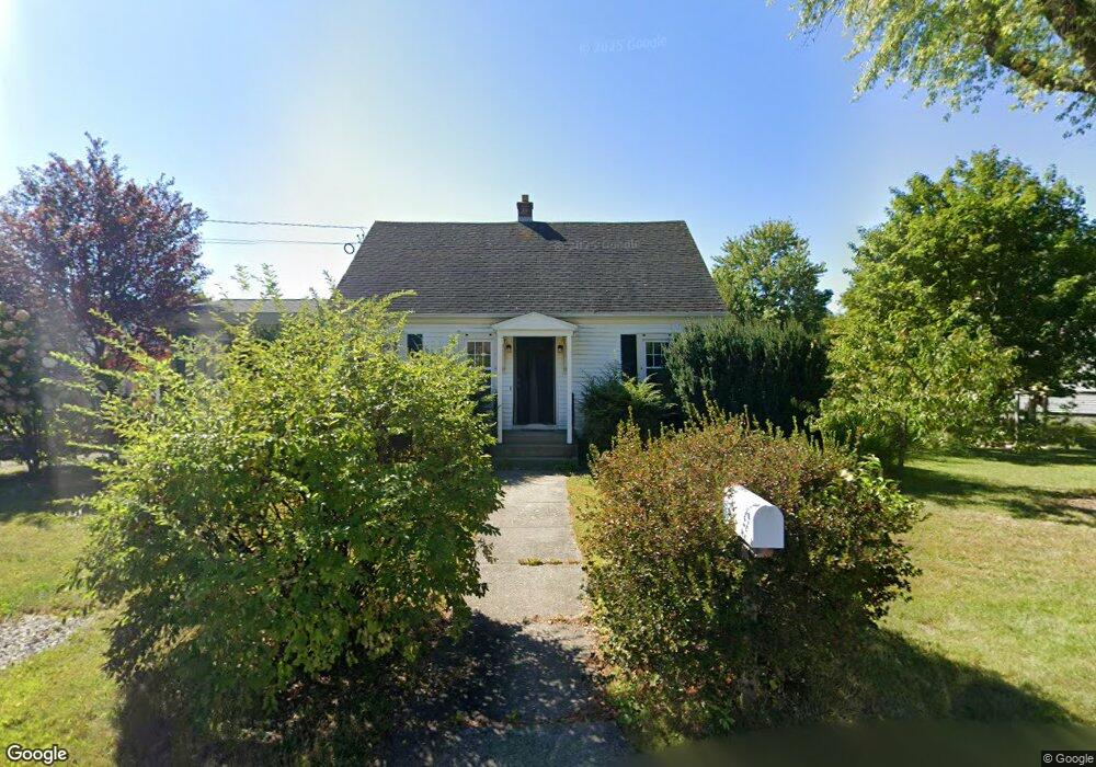 8 Groveland St, Easthampton, MA 01027 - photo 1