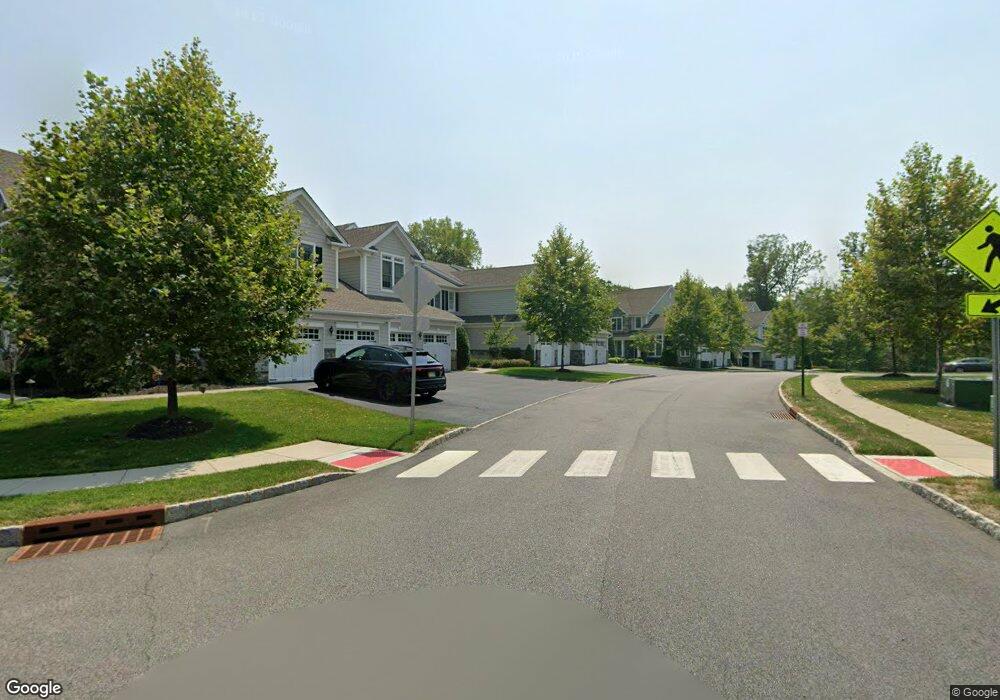 8 Pleasant View Ln, Franklin Lakes, NJ 07417 - photo 1