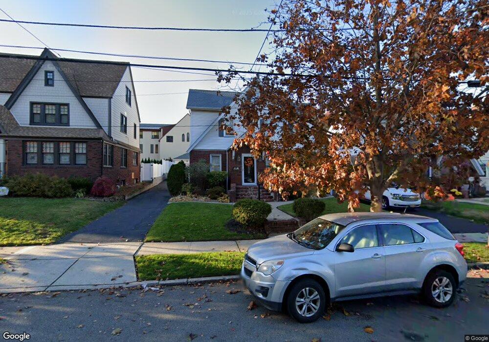 132 Maple St, Rutherford, NJ 07070 - photo 1