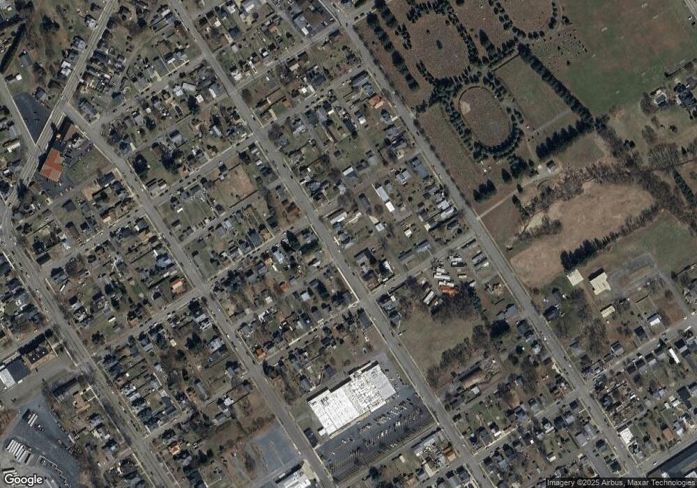 1322 Chestnut St, Berwick, PA 18603 - photo 1