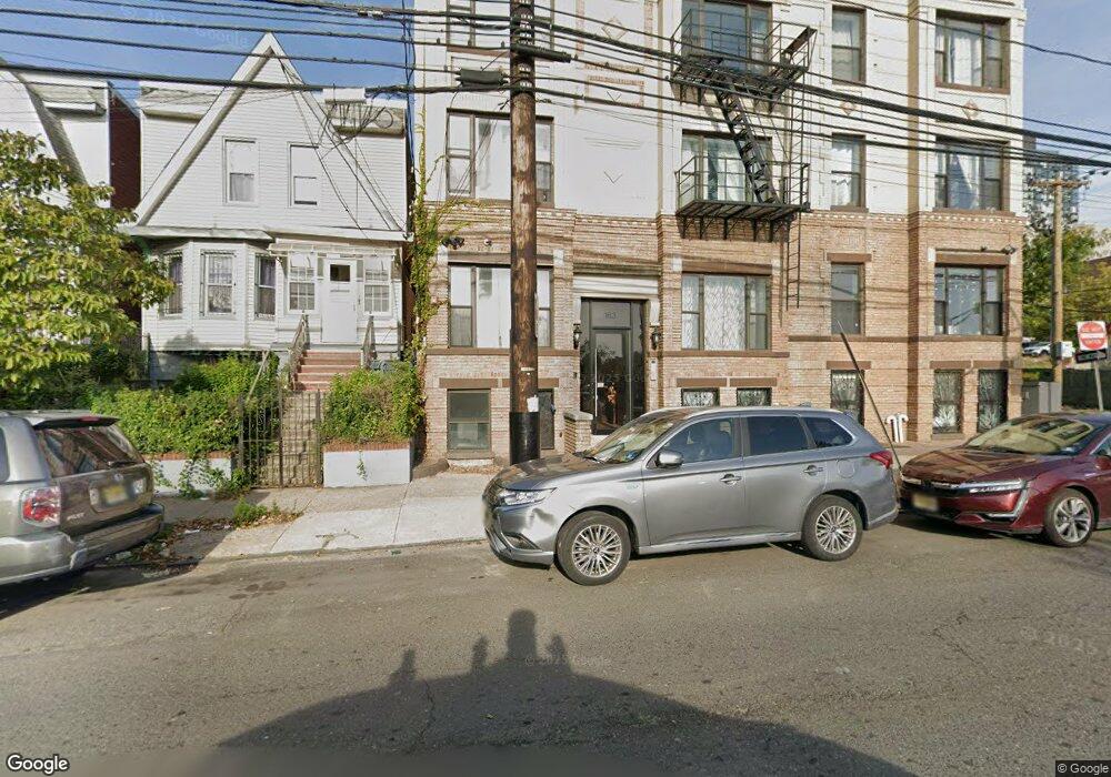 163 Baldwin Ave unit 4/2L, Jersey City, NJ 07306 - photo 1