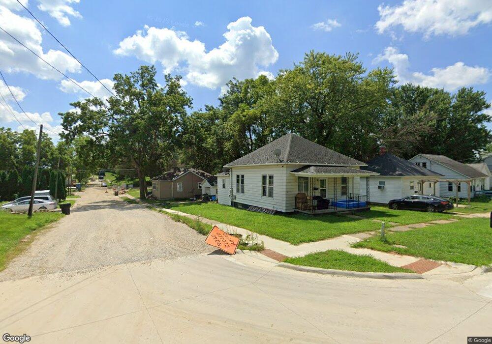 204 Linden St, West Union, IA 52175 - photo 1