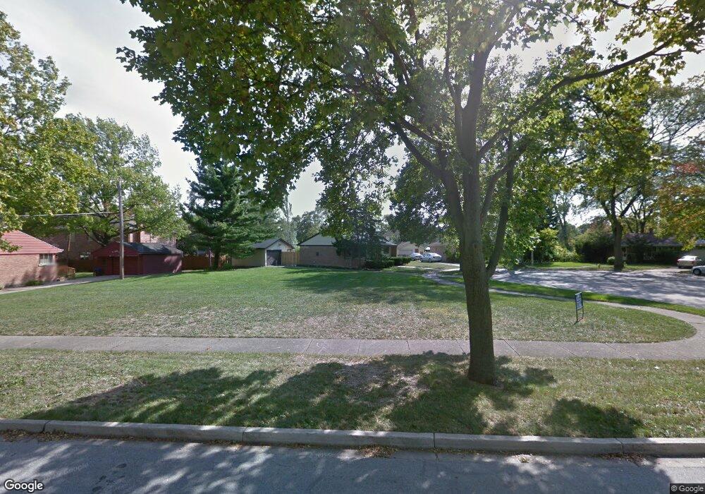 432 N Emery Ln, Elmhurst, IL 60126 - photo 1