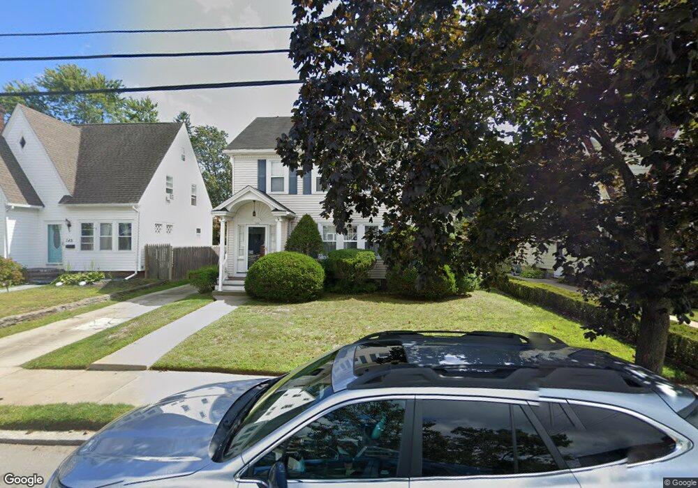 144 Lyndon Rd, Cranston, RI 02905 - photo 1