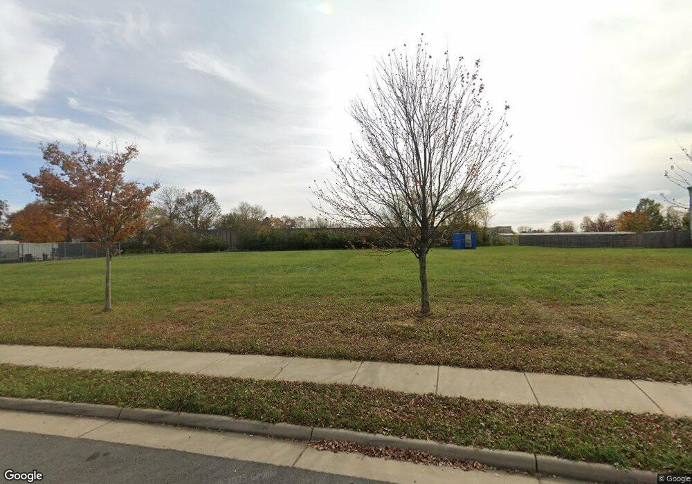 215 Shephardstown Ct, Purcellville, VA 20132 - photo 1