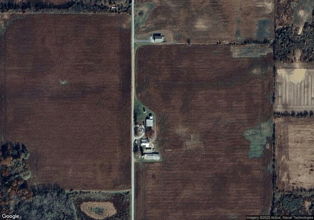 5260 S 800 E, Knox, IN 46534 - photo 1