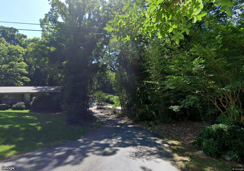 2301 Stephens Cir, Gainesville, GA 30506 - photo 1