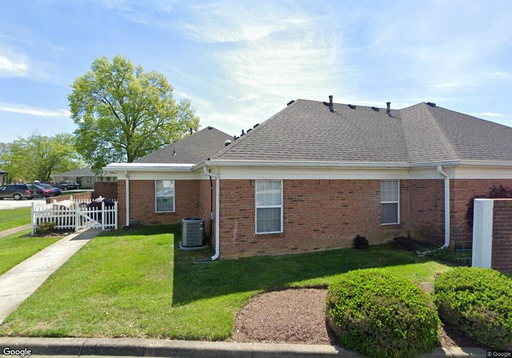 8411 Elsie Ct unit 1, Louisville, KY 40228 - photo 1