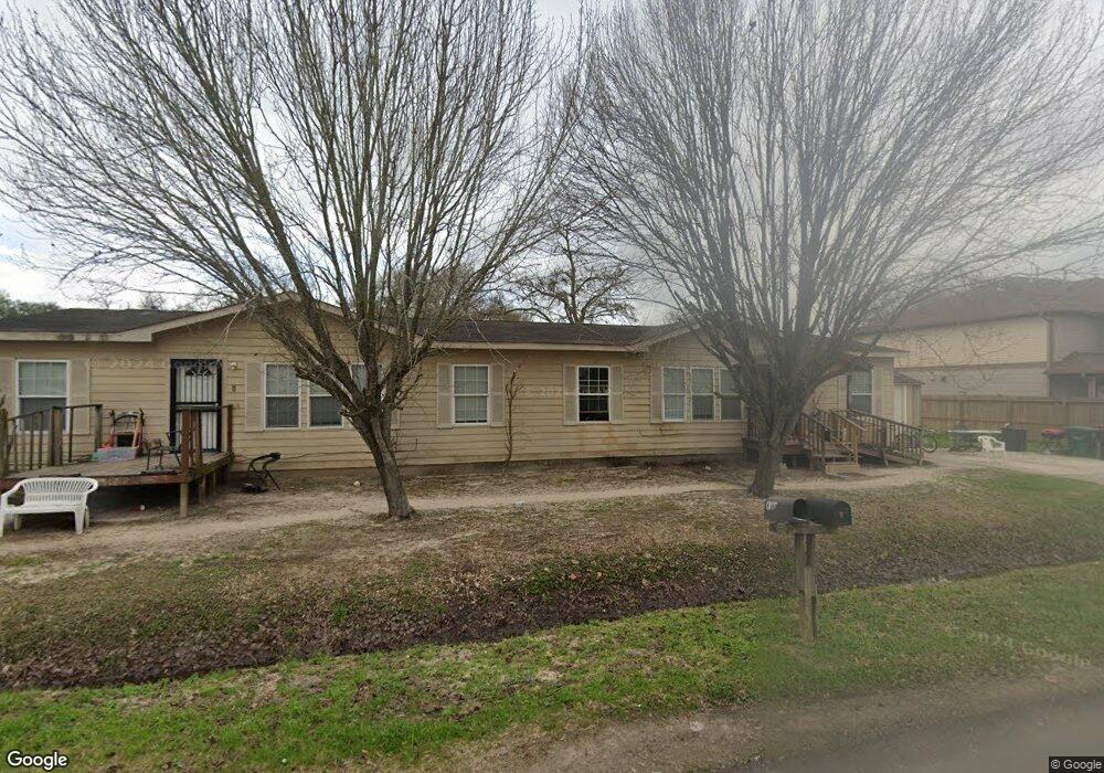 8101 Sealey St unit A & B, Houston, TX 77088 - photo 1