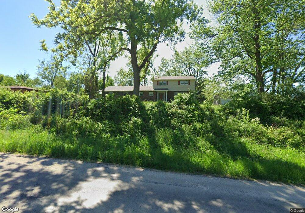 2112 S 31st St, Marion, IA 52302 - photo 1