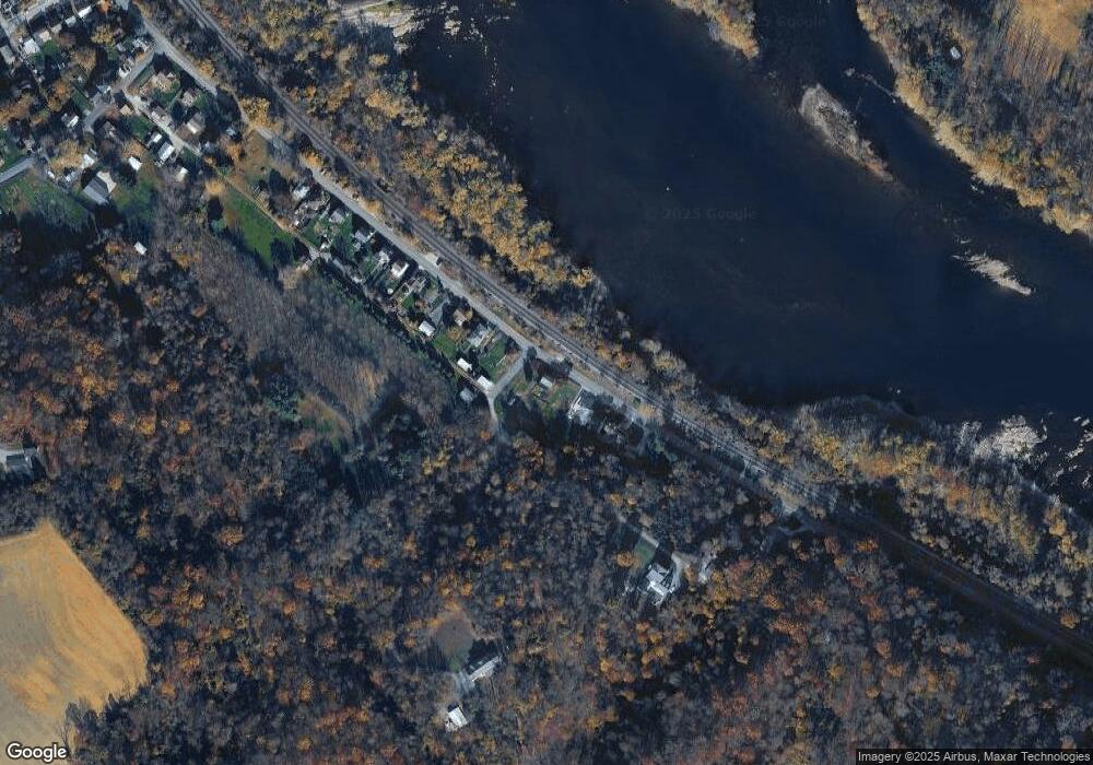 870 2nd St, Mount Wolf, PA 17347 - photo 1