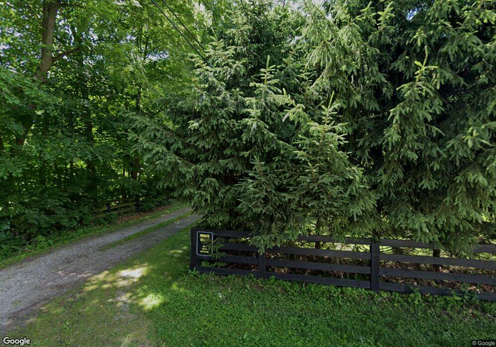 4380 Floyd Dr, Columbus, OH 43232 - photo 1