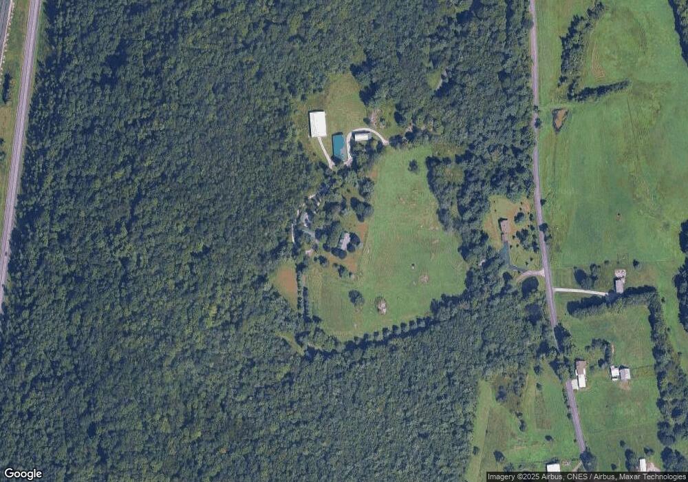 58 Green Acres Rd, Fairfax, VT 05454 - photo 1