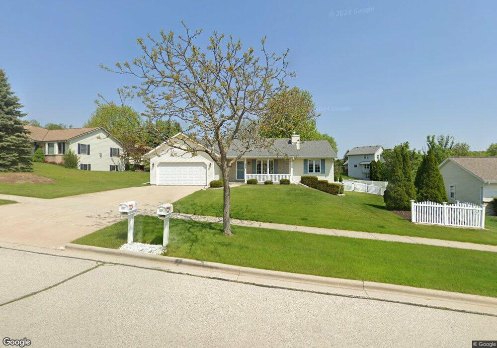 1309 Wolf Dr, West Bend, WI 53090 - photo 1