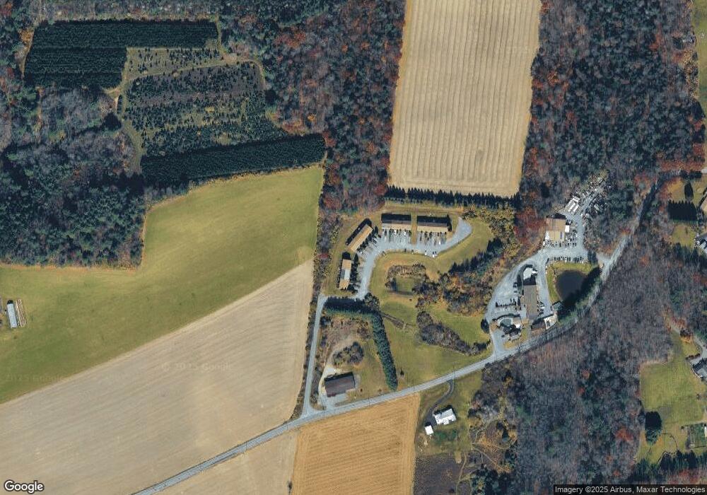 151 Victoria Arms Cir unit 4, Kunkletown, PA 18058 - photo 1