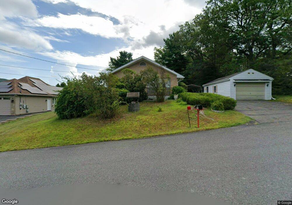 6 Linden Ct, Ashland, PA 17921 - photo 1