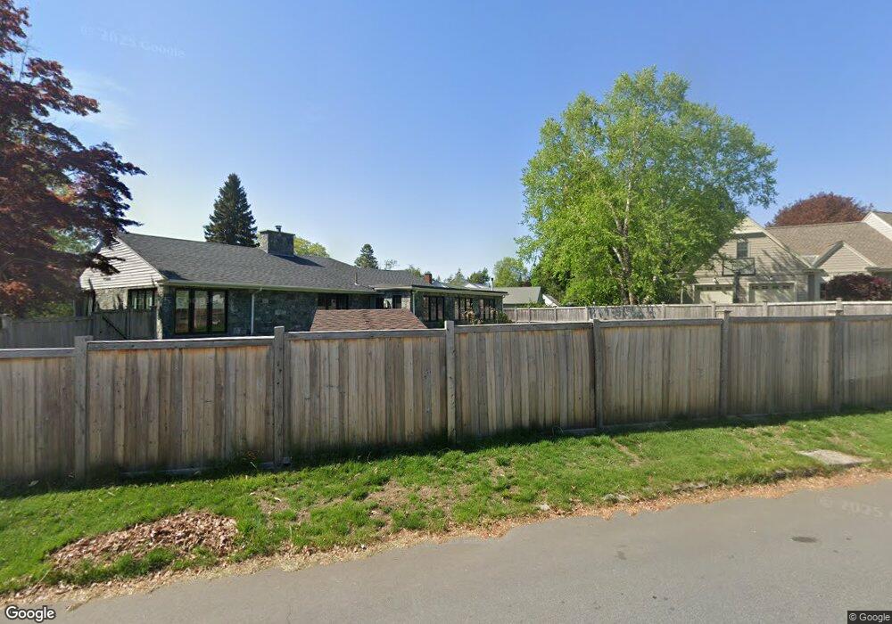 91 E Hill Dr, Cranston, RI 02920 - photo 1