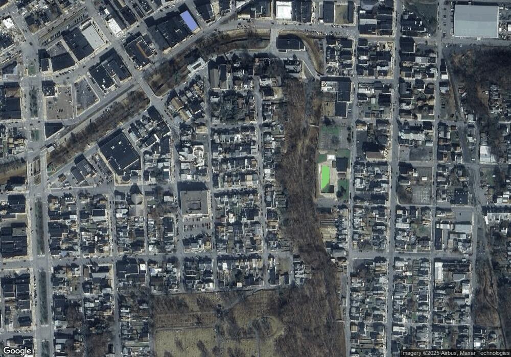 135 E Arch St, Shamokin, PA 17872 - photo 1