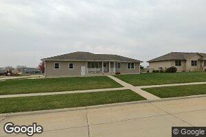 200 Quail Dr, Hudson, IA 50643