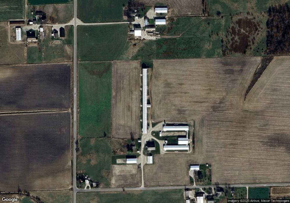 127 E 800 S, Geneva, IN 46740 - photo 1