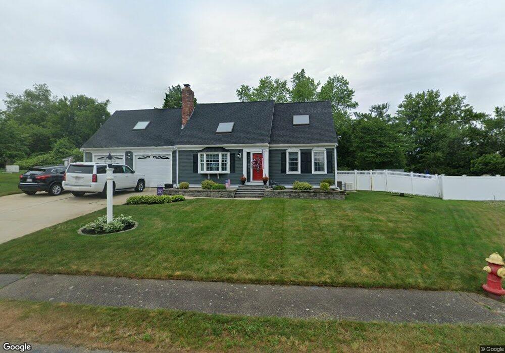 6 Jacobs Ln, Whitman, MA 02382 - photo 1