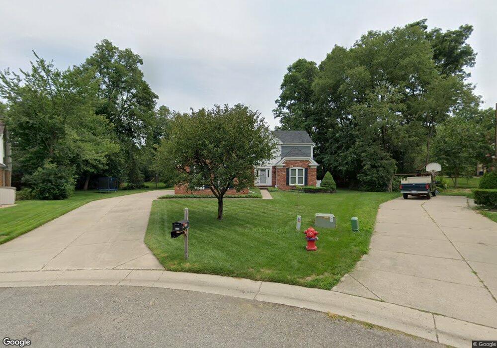 3243 High Ridge Ct, West Bloomfield, MI 48324 - photo 1