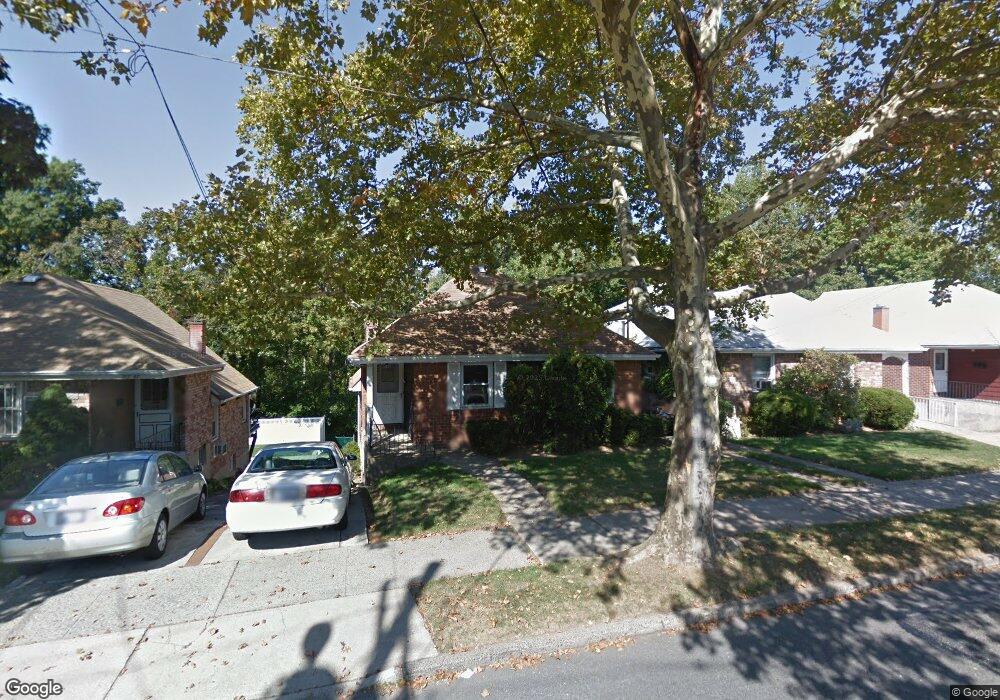 21745 Corbett Rd, Bayside, NY 11361 - photo 1