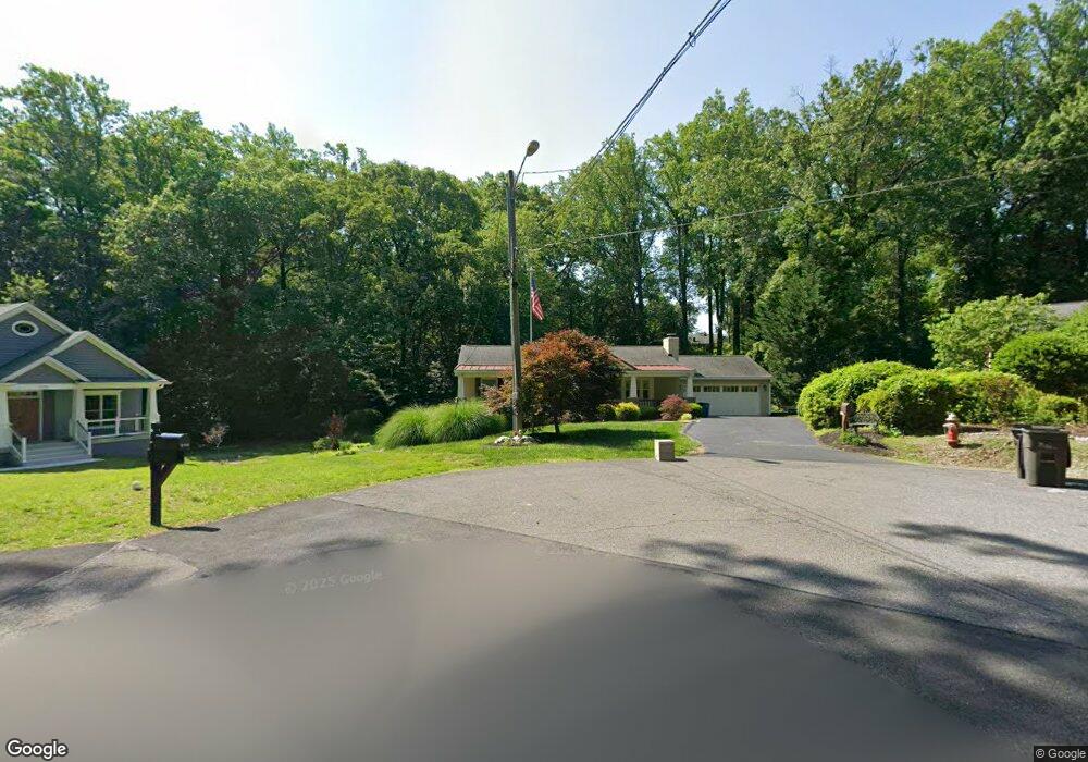 9704 Ashby Rd, Fairfax, VA 22031 - photo 1