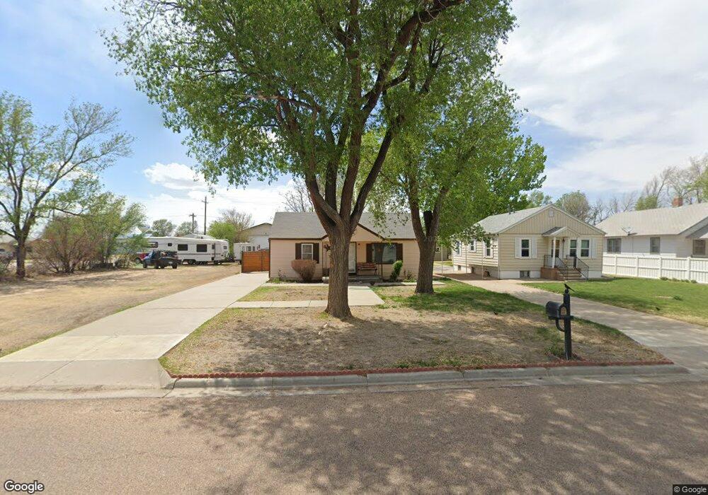 927 S Monroe St, Hugoton, KS 67951 - photo 1