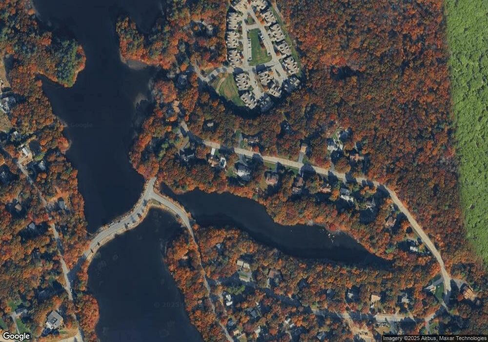 294 Palisades Cir, Stoughton, MA 02072 - photo 1