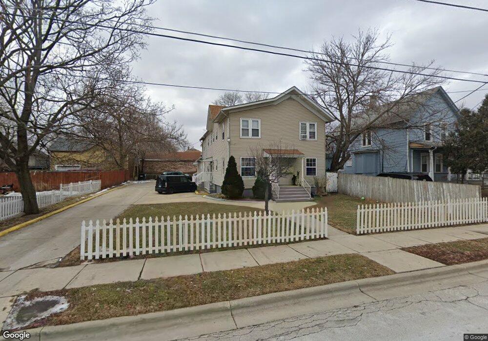 316 Center St, Elgin, IL 60120 - photo 1
