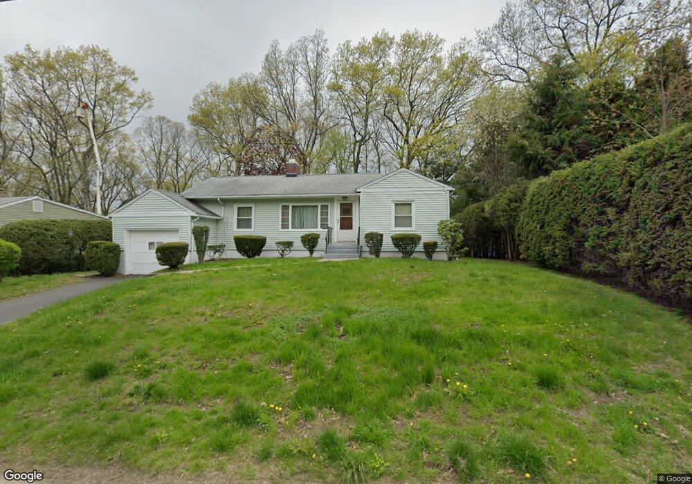 103 Bateswood Rd, Waterbury, CT 06706 - photo 1