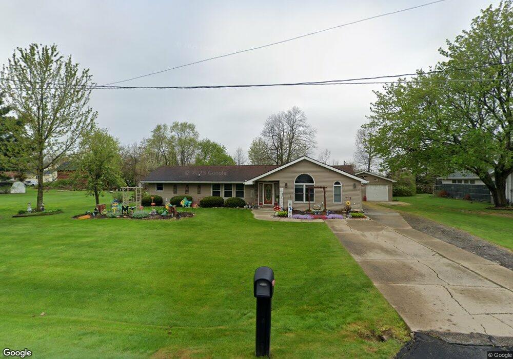 904 Dexter Dr, Lennon, MI 48449 - photo 1