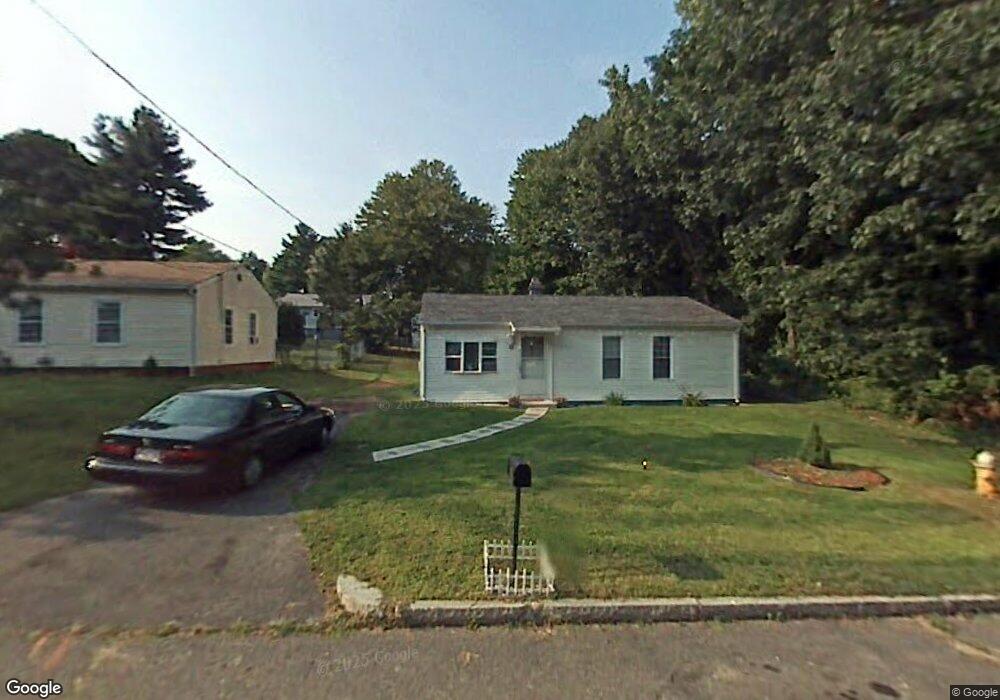 32 Shelby St, Springfield, MA 01109 - photo 1