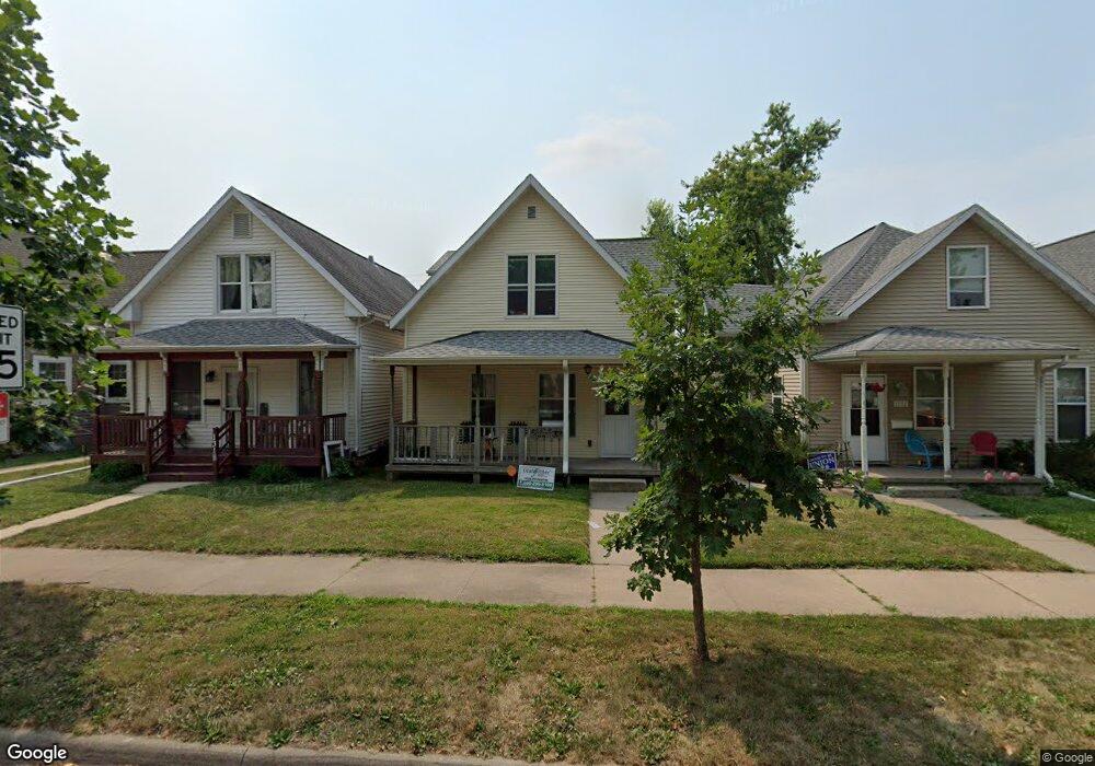 1316 J St SW, Cedar Rapids, IA 52404 - photo 1