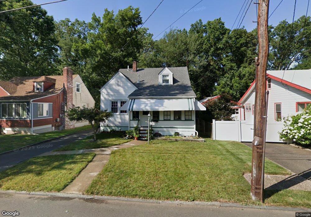 1347 Brookfall Ave, Union, NJ 07083 - photo 1