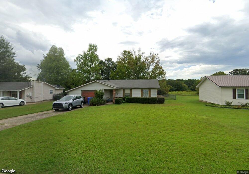 2608 Robindale Dr, Dothan, AL 36305 - photo 1