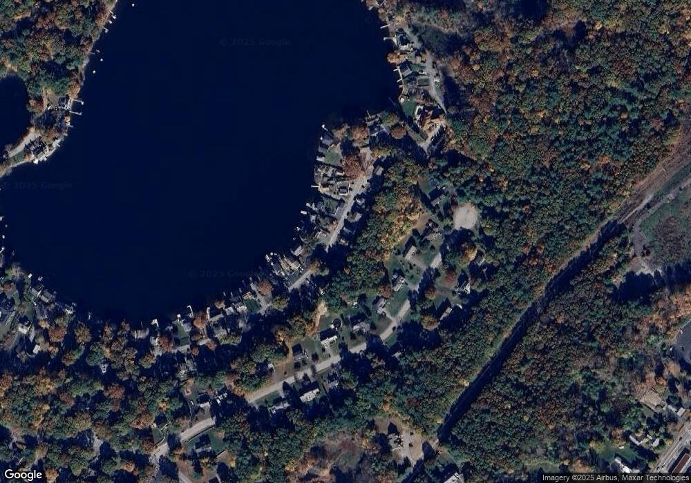 136 Lakeside Ave unit 136, Wrentham, MA 02093 - photo 1