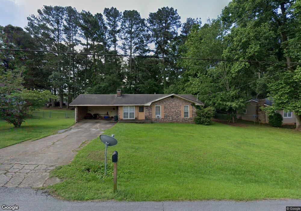 385 Henson Cir, Carrollton, GA 30117 - photo 1